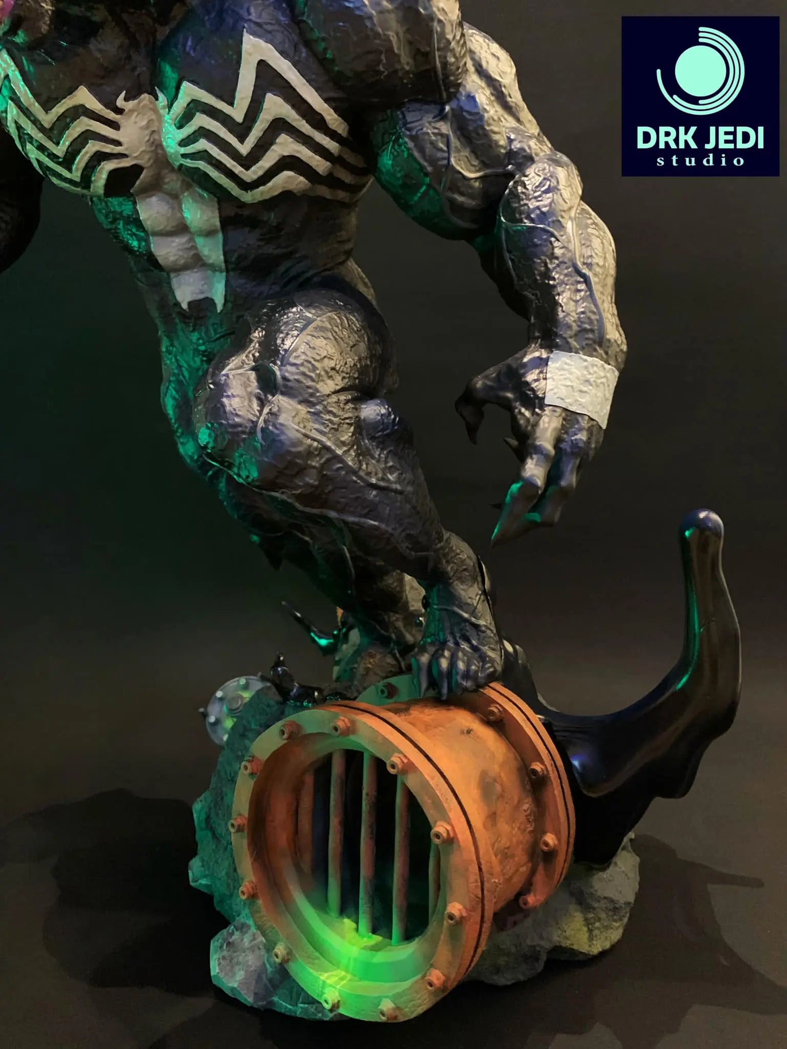 Marvel Venom 1/4 Scale DRK JEDI STUDIO