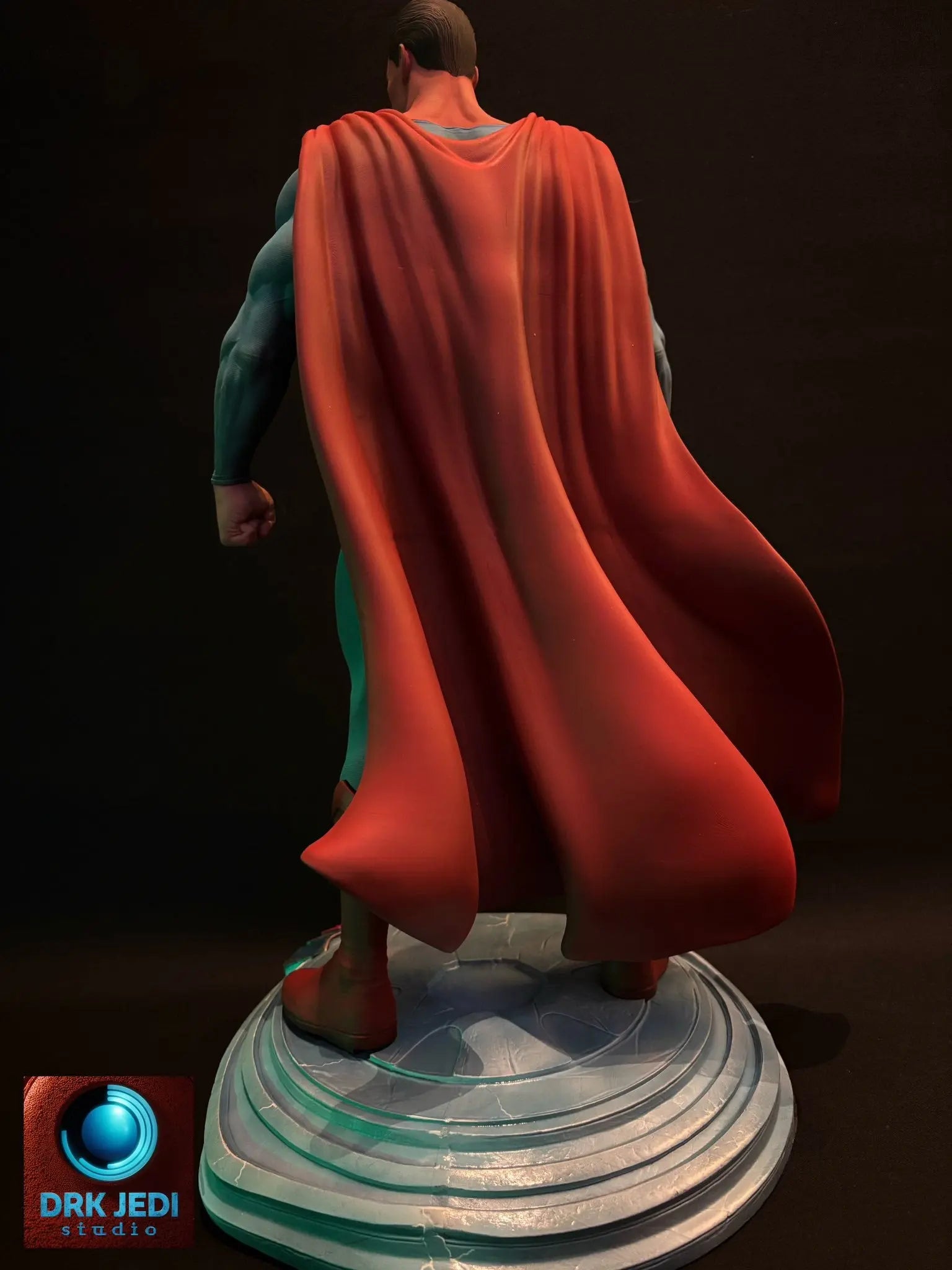 DC Superman 1/4 Scale DRK JEDI STUDIO